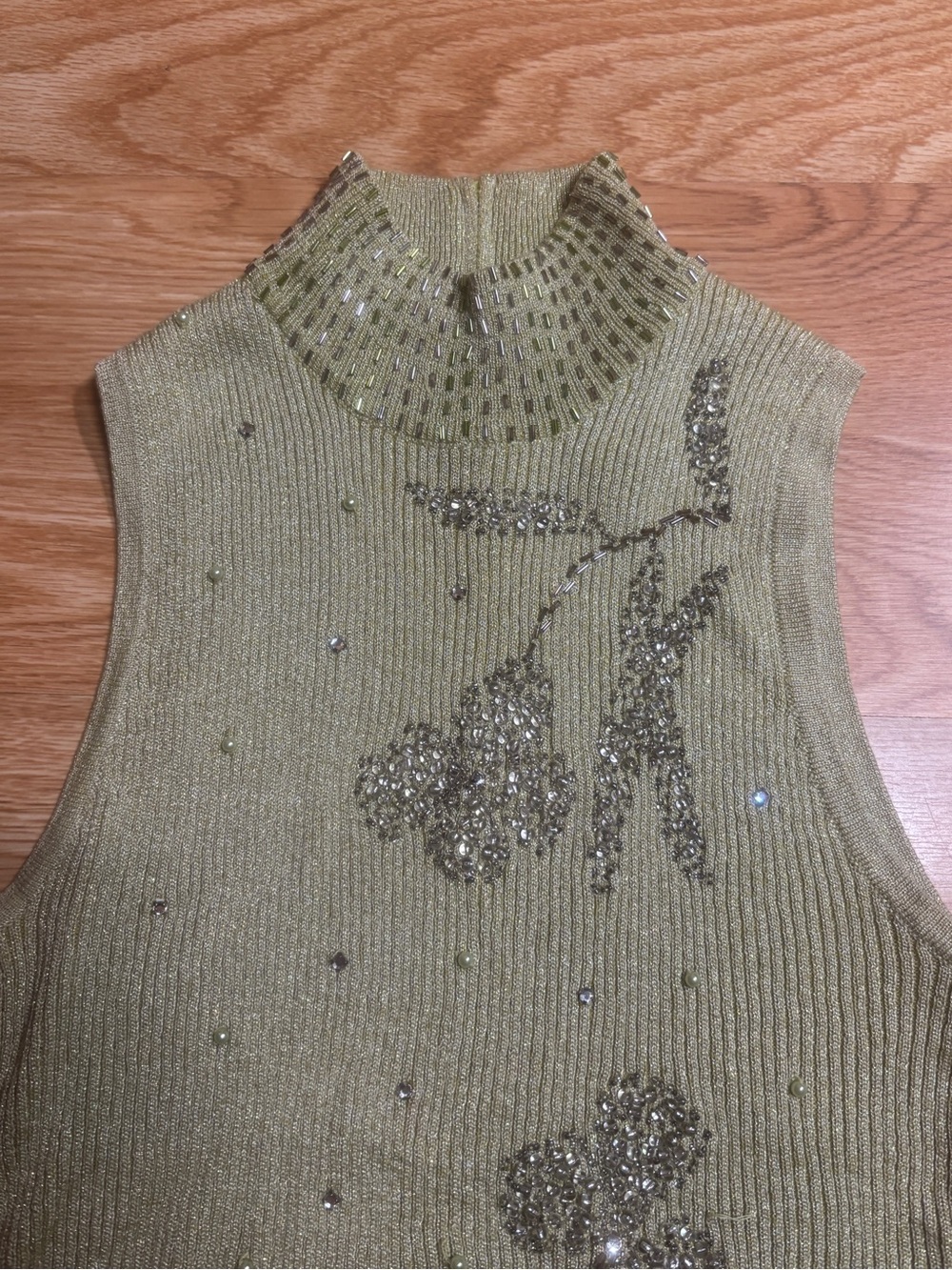 Cache Olive Green Ribbed Sequin Floral Tank - Picture 5 of 8